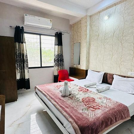 Hotel Kanha Palace Ujjain Exterior photo